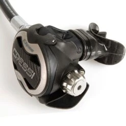 CRESSI Ensemble De Régulateur Master Titanium T10 SC DIN 11 CRESSI Ensemble De Régulateur Master Titanium T10 SC DIN -CRESSI store cressi ensemble de regulateur master titanium t10 sc din 3